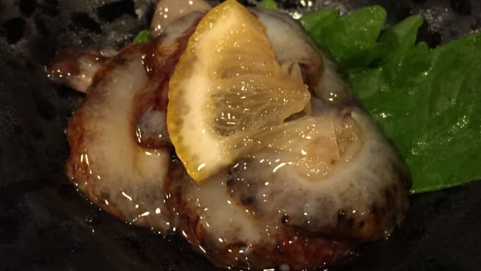 海鼠(なまこ)と鶏胸肉ユッケ