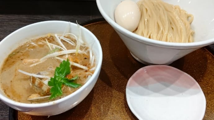 チラナイサクラ（御徒町）