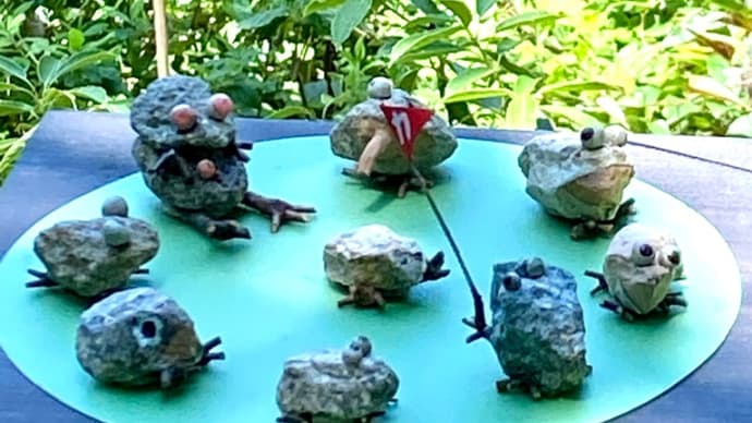 色んな風景〜二上山、10匹のカエル合唱団〜