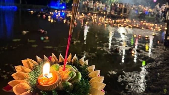行ってきました~チェンマイコムロイ祭!
