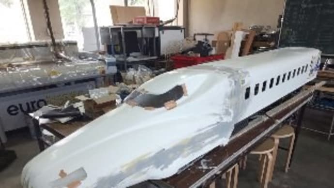 新幹線 N700A ボディーの製作