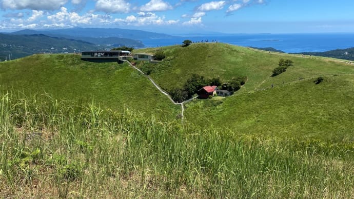 夏の伊豆地方へ女二人旅(その1)〜大室山〜