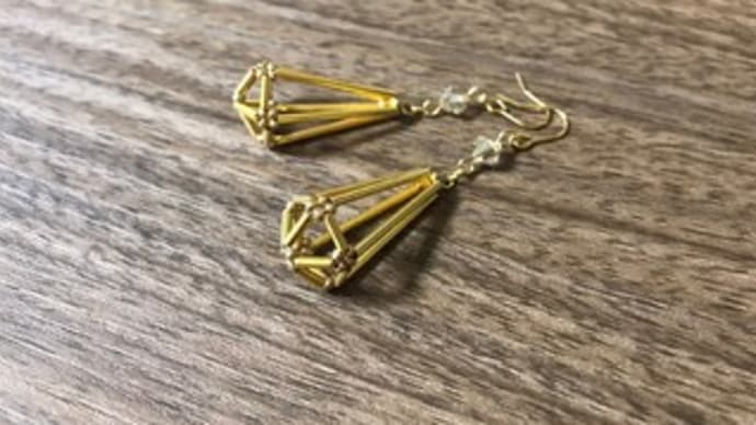 ヒンメリ風ピアス