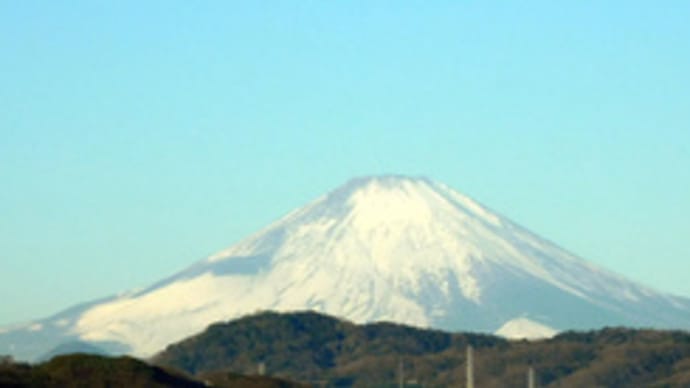 富士山が少し白くなった