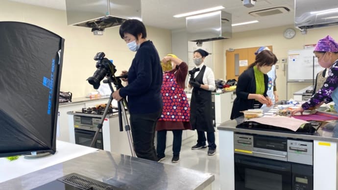 東京栄養士薬膳研究会 百菜元気新聞撮影会