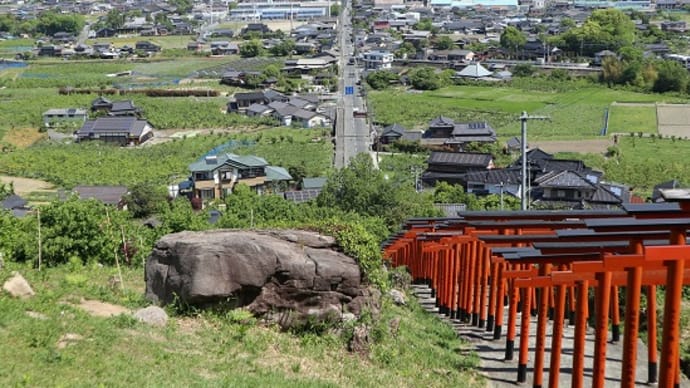 福岡県うきは市 ・ 浮羽・田主丸・朝倉を望む 「 浮羽稲荷神社 」