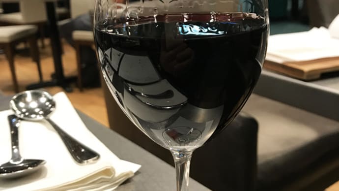 VINO VOLO@Toronto Pearson International Airport「chateau puygueraud」
