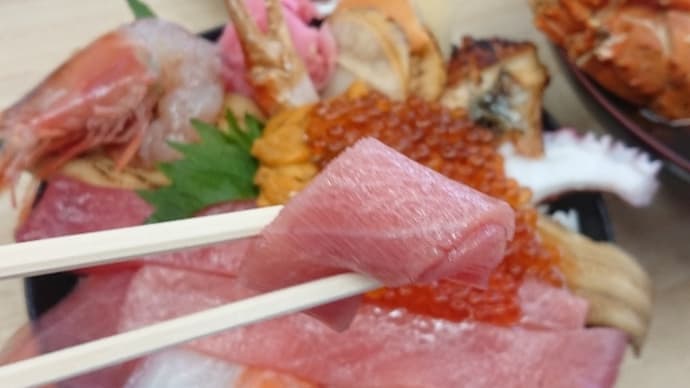 10月20日(木) 在宅勤務・ランチは『海鮮丼の駅前 はなれ』で・花火