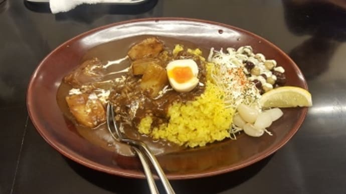 うん、意外に飲めるねｗ（カレーは飲み物。＠秋葉原）