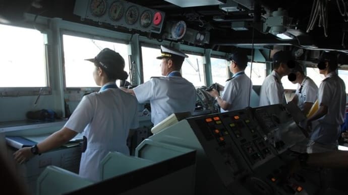 呉地方隊創設70周年記念体験航海②