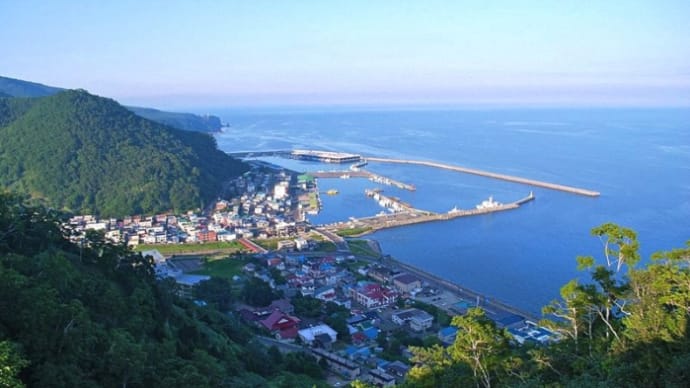 ≪密漁の海の拠点=羅臼港≫
