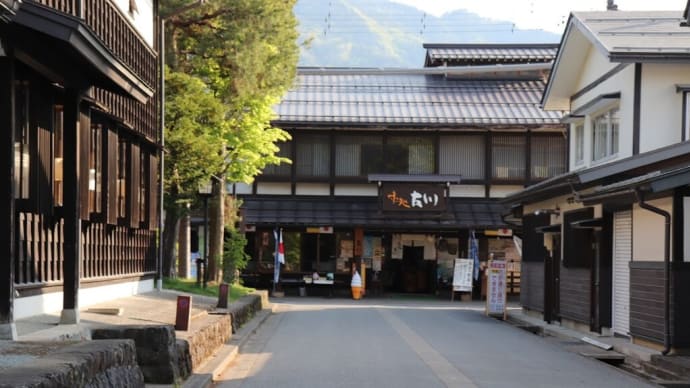 飛騨(4)瀬戸川と白壁土蔵街