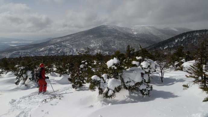 東吾妻山西面_吾妻山の深部を見た。