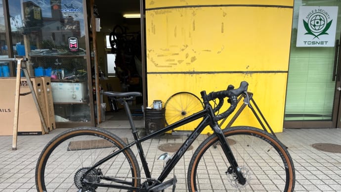最近サイクリングは専らグラベルバイクになりますね。