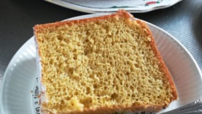メープルアーモンドシフォンケーキ