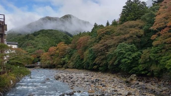 10月19日 塩原温泉紅葉情報