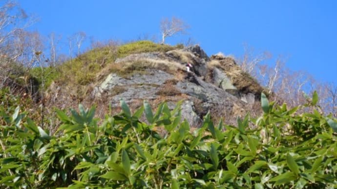 妙高山 (9合目鎖場上部から撤退)