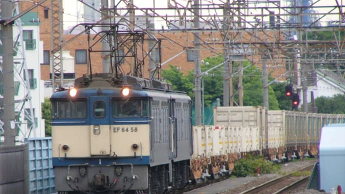 直流電気機関車EF64-58牽引 川崎市ゴミ運搬列車【南武支線:八丁畷駅】2005.MAY 過去帳より再掲(画像追加)