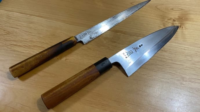 柳刃包丁のサビ取り!