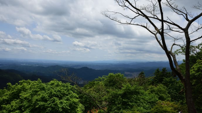 高山不動へ