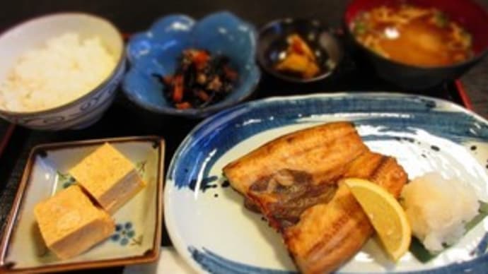 10回目「お食事処 肴町」、この日の日替りワンコイン朝食は、真ほっけ焼き定食。