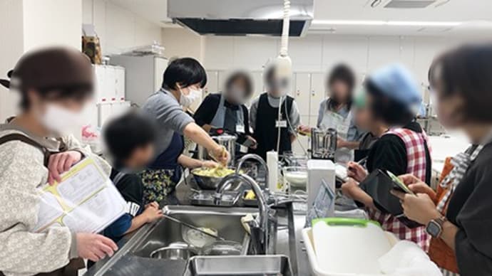 親子対象の料理教室を行いました