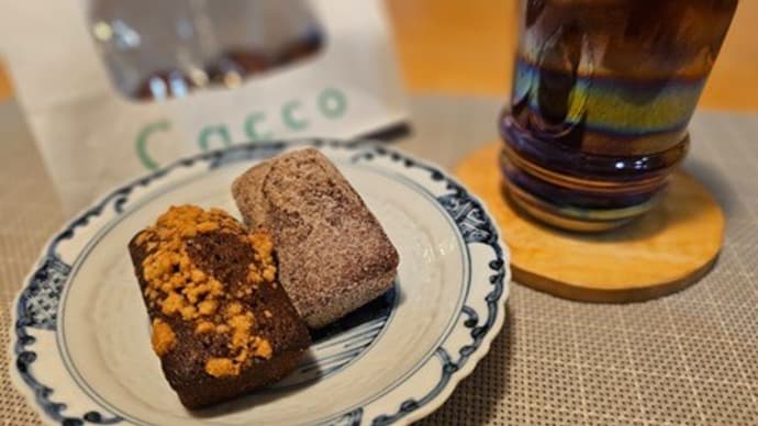 フィナンシェのある午後