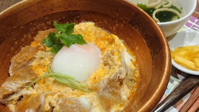 井手カツ丼(福岡空港)