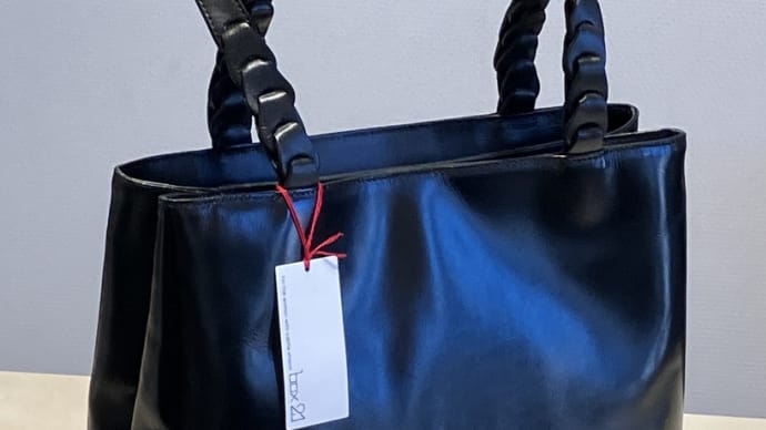 box21 定番ブラックポピー