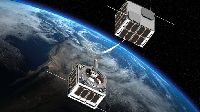 燃料のない推進のためのテザー衛星