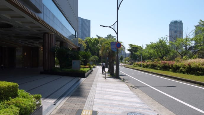 5月の幕張海浜公園:JR京葉線海浜幕張駅北口から幕張海浜公園・出会い広場前へ PART2