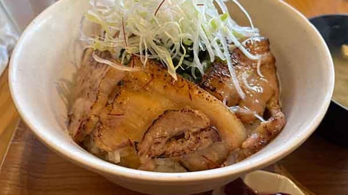 足柄SAで静岡ご当地食材「ハコブタ伊豆味噌焼丼」！