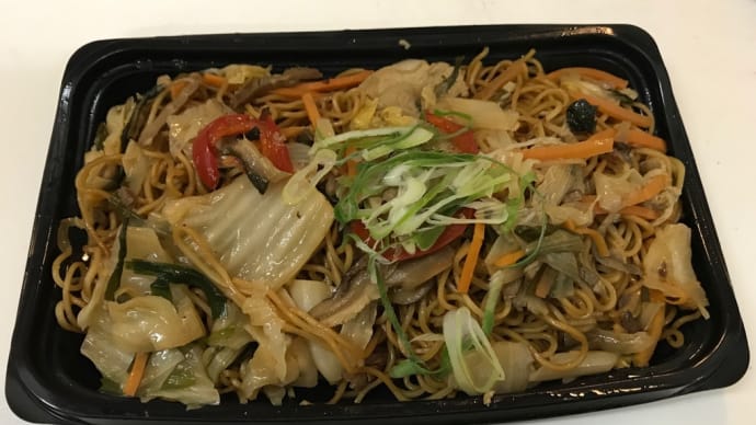 今日のお昼ごはん 上海風焼きそば