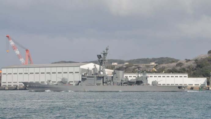練習艦しまかぜ 呉から佐世保へ向かう