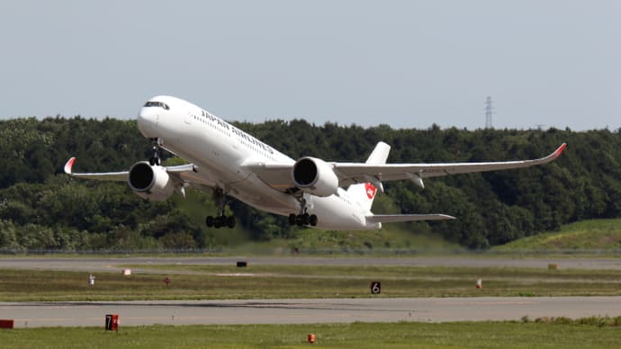 日本航空 「 エアバス A350-900 」 ( A350-941 / JA05XJ ) 2022年9月 新千歳空港