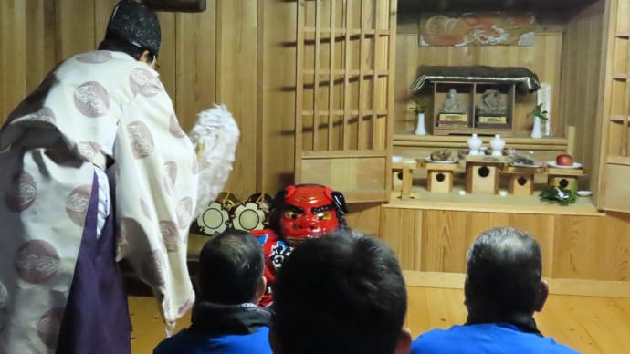 ◆大雨の中、悪魔払いの神事(白子町)