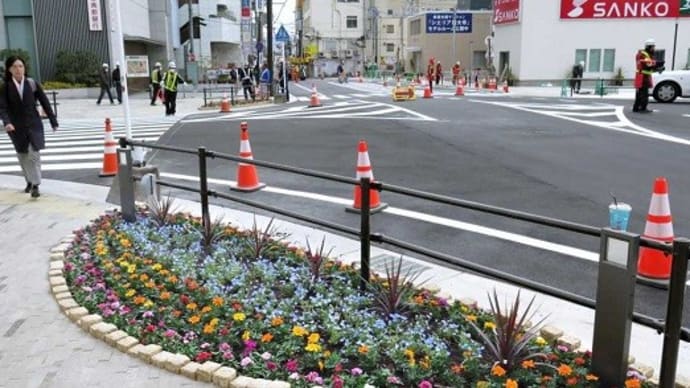 元首相暗殺1年 安倍氏の「遺言」に応えよ