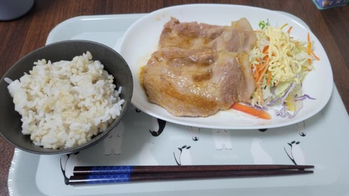 今夜は豚のしょうが焼き♪トントン♪