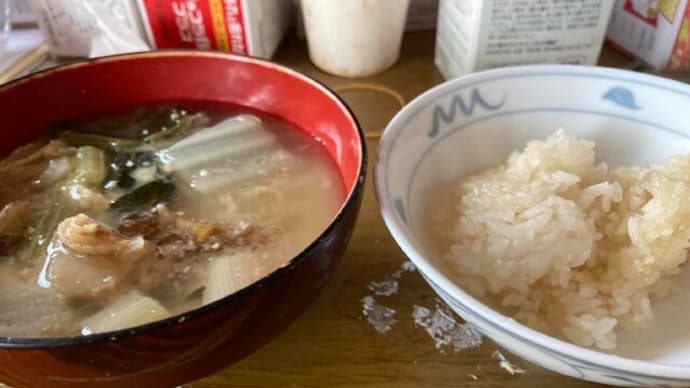 梅雨明けはまだだが、かなり蒸し暑い