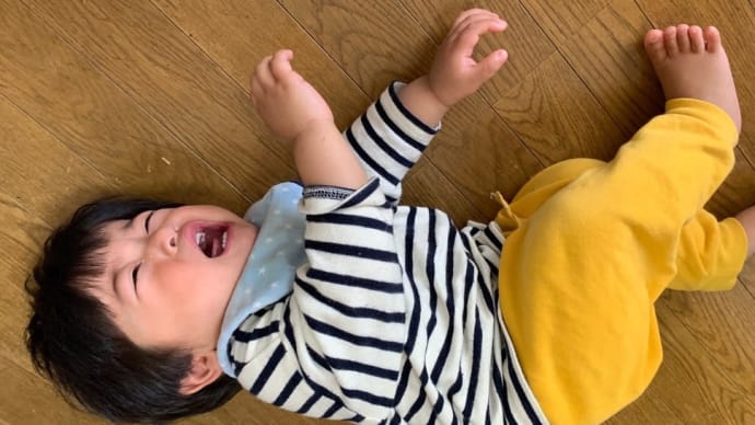 次男の泣き顔