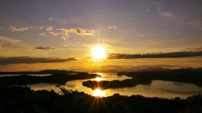 2つの夕陽 (志摩・登茂山)