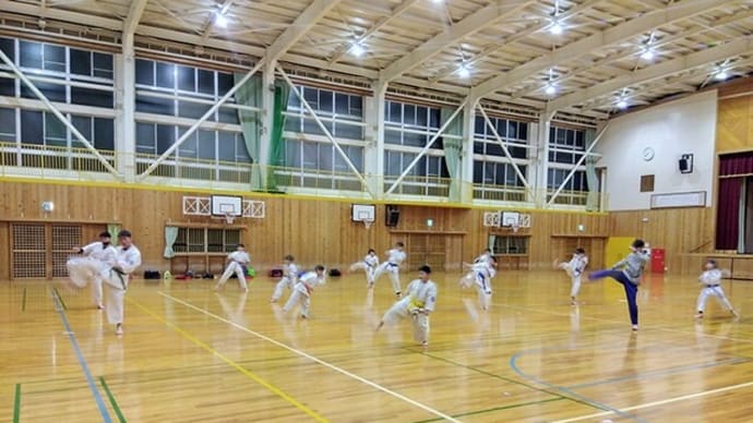 春休みも空手のお稽古