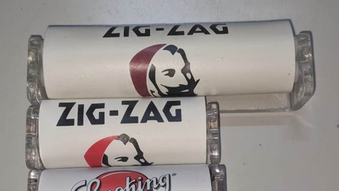 結局、ZIGZAGの70mmローラーに戻った