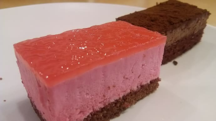 ひとくちサイズのケーキ