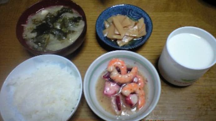 今日はひたすらインドア・・・