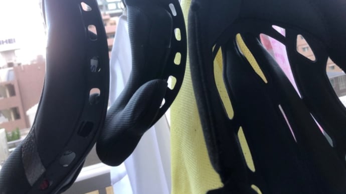 ヘルメットの内装お洗濯