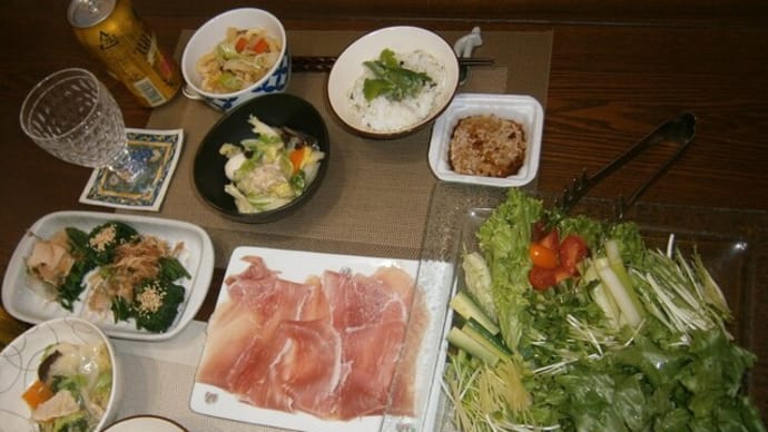 七草粥と七草爪、焼肉タレ味納豆 ミツカン 金のつぶ