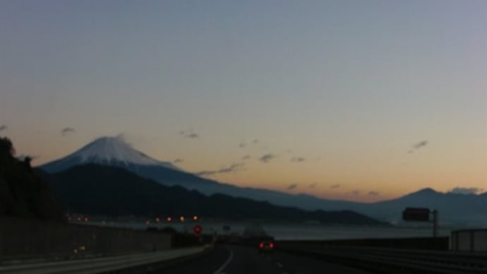 朝焼け　冨士山