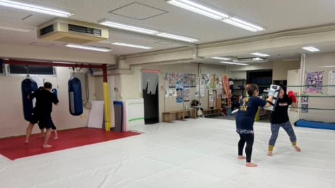 (金)キックボクシング初級クラス