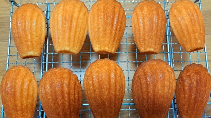 今年最後のお菓子作り。